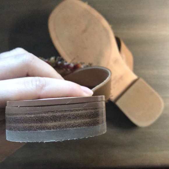 Sandals - Picture 5 of 5